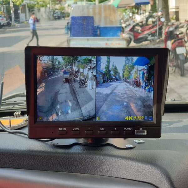 Camera hành trình xe tải 2 mắt 4k tặng thẻ 64GB 26 Camera hành trình xe tải 2 mắt 4k tặng thẻ 64GB