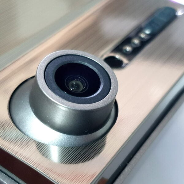 Camera hành trình Q7 3 mắt camera