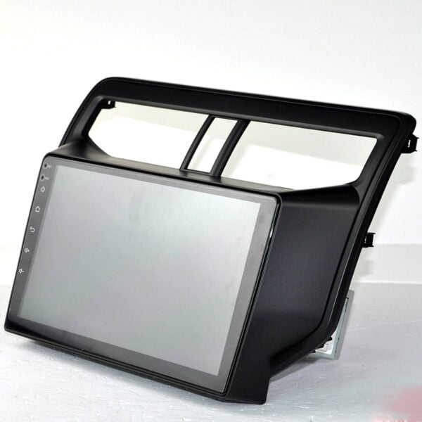 Mặt dưỡng màn hình Toyota Rush