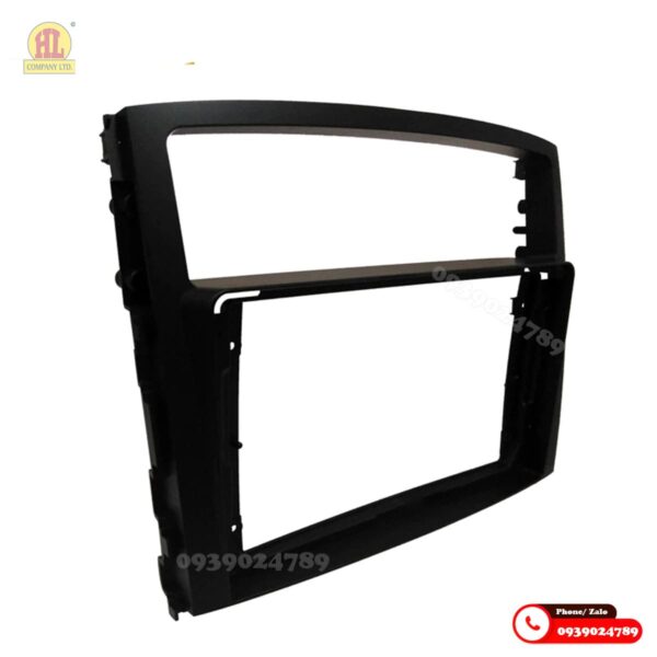 Mặt dưỡng màn hình Mitsubishi Pajero 1997-2023 27 Mặt dưỡng màn hình Mitsubishi Pajero 1997-2023
