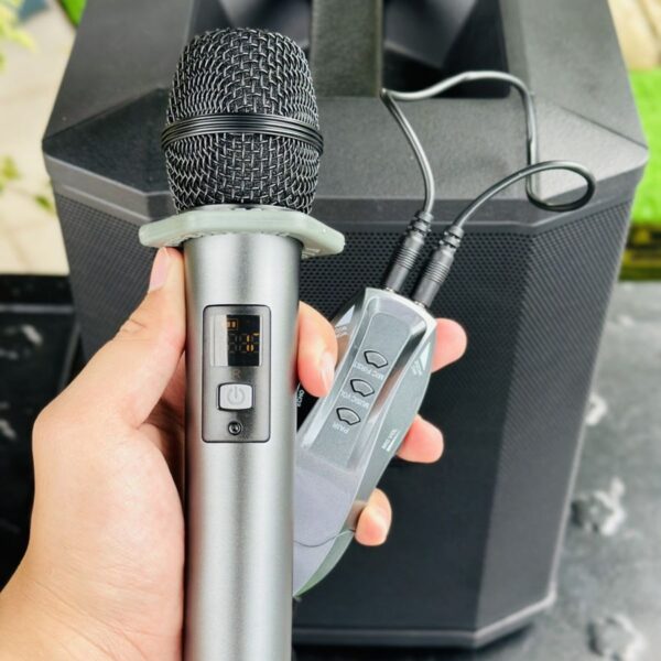 Mic hát karaoke trên ô tô BX7 32 Mic hát karaoke trên ô tô BX7