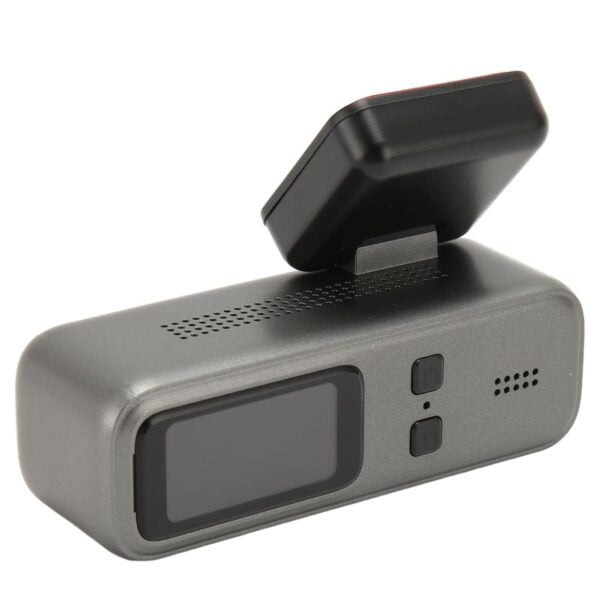 Camera hành trình Q6 ghi hình liên tục 24h