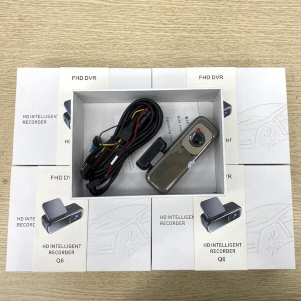 Camera hành trình Q6 ghi hình liên tục 24h