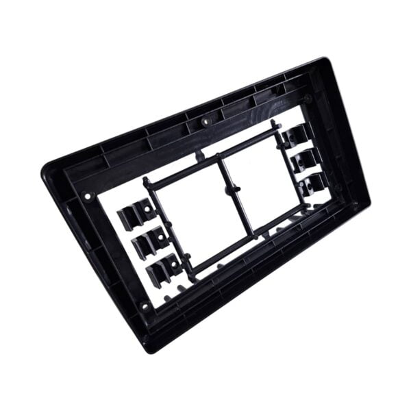 Mặt dưỡng xe tải độ chế màn Android 9 inch