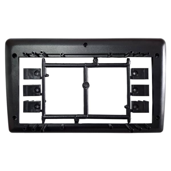 Mặt dưỡng xe tải độ chế màn Android 9 inch