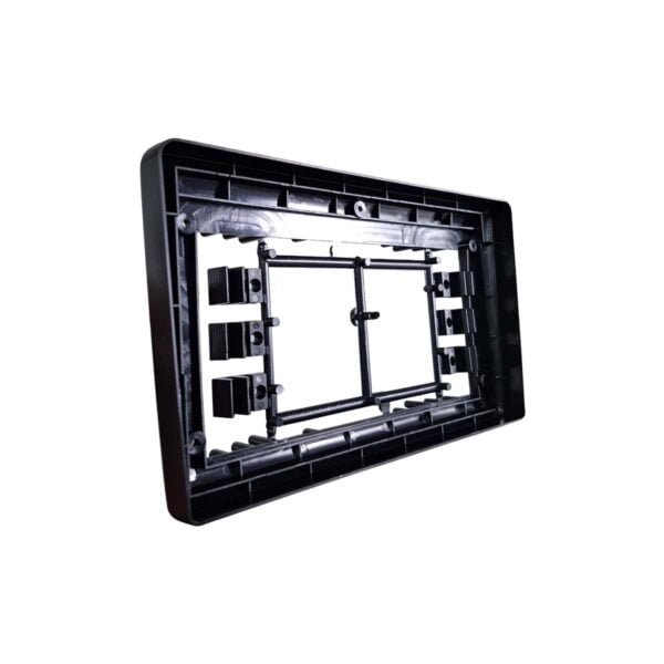 Mặt dưỡng xe tải độ chế màn Android 9 inch